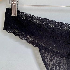 Wacoal Halo Lace Thong XL black NWT